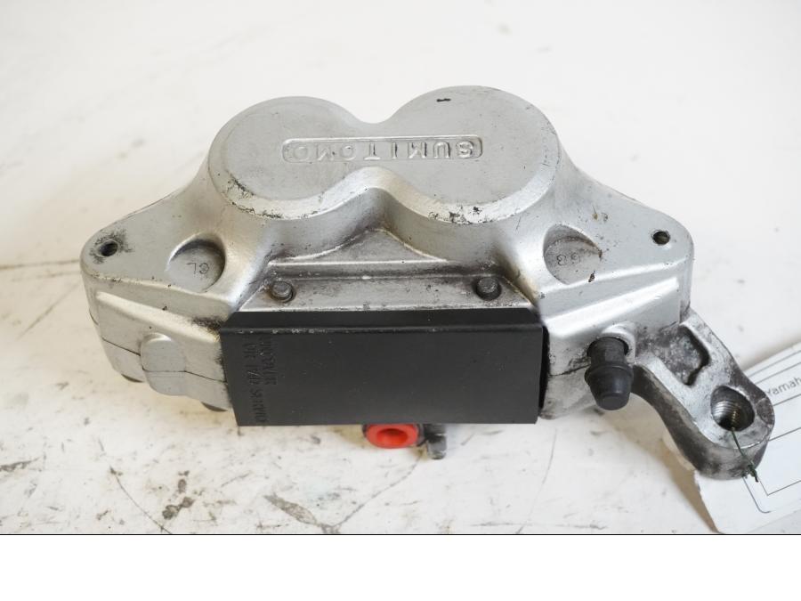 Höger sida på Bromsok från en Yamaha TDM 850 -1996 motorcykel.