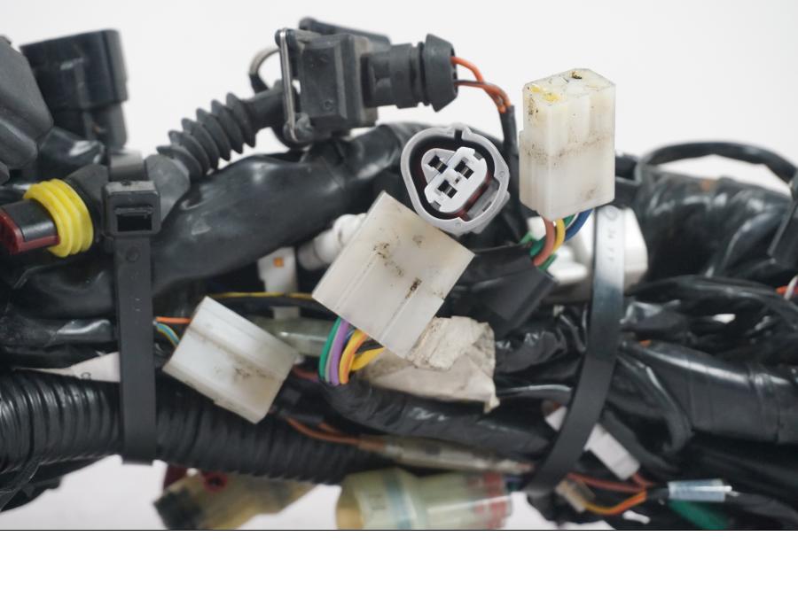 Extrabild3 på Kabelstam från en KTM 690 Duke -2015 motorcykel.