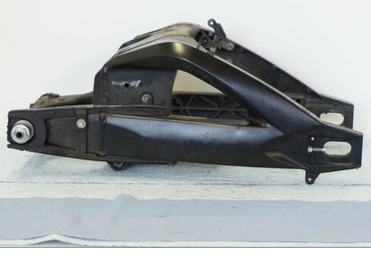 Baksidan på Sving från en Suzuki GSX 1300 BK -2008 motorcykel.