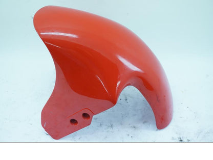 Baksidan på Framskärm från en Ducati 750 SS -1995 motorcykel.