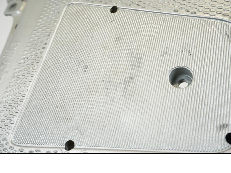 Extrabild2 på Pakethållare från en Aprilia Pegaso 650 -1997 motorcykel.