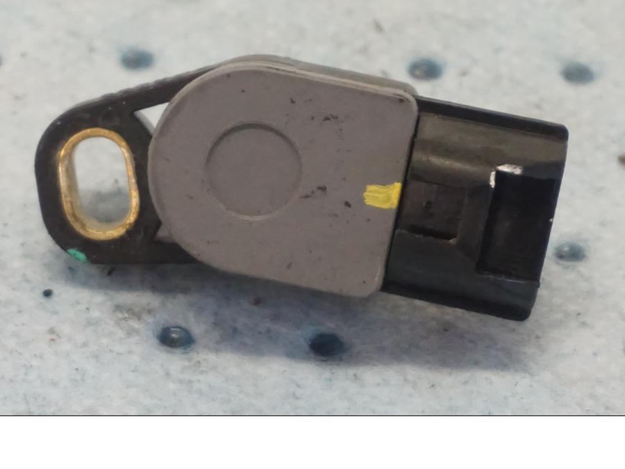 Framsidan på TPS från en Kawasaki Z 650 ABS -2020 motorcykel.