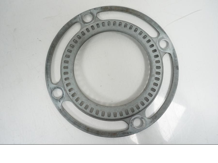 Framsidan på ABS krans från en Honda CB 650 F Hornet -2017 motorcykel.