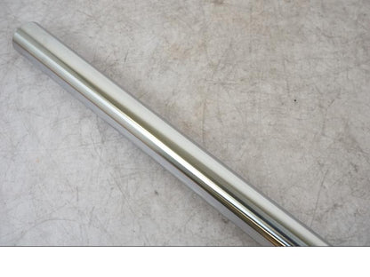 Snett nerifrån på Gaffelben från en Suzuki Suzuki TS 125 ER -1980 motorcykel.