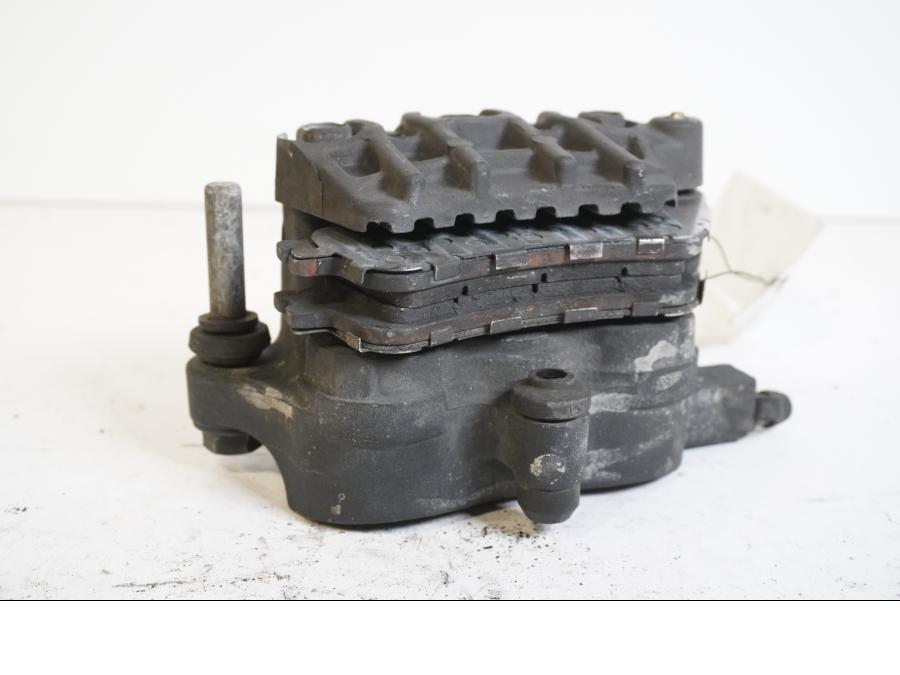 Höger sida på Bromsok från en Honda XL 1000 V -1999 motorcykel.