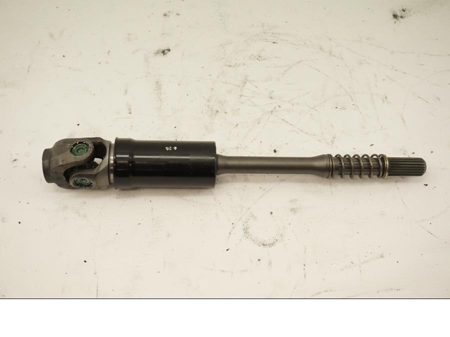 Framsidan på Kardanaxel från en Honda ST 1100 -1999 motorcykel.