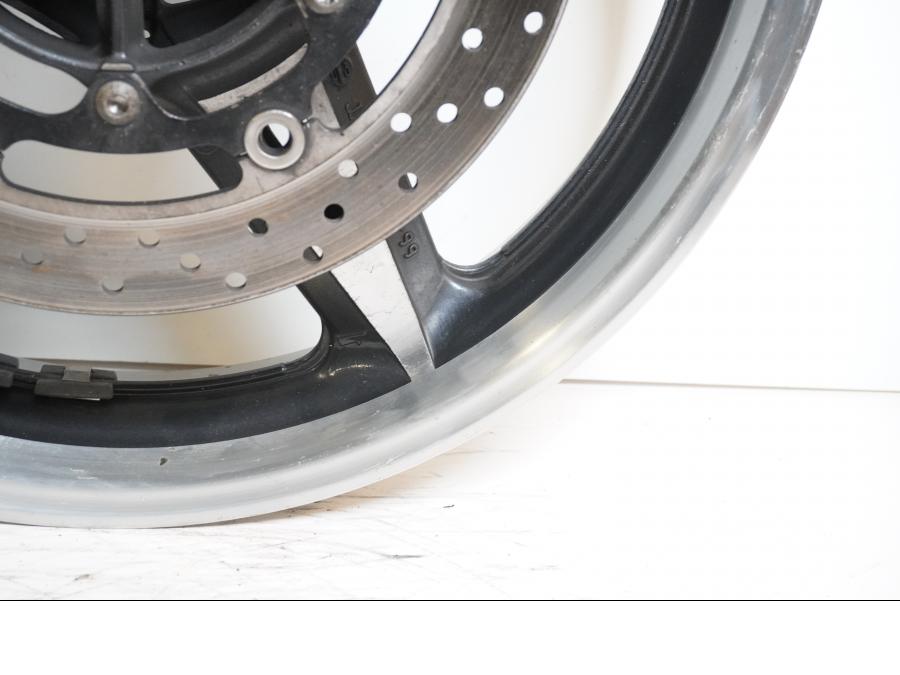 Extrabild4 på Fälg från en Yamaha XV 1700 -2003 motorcykel.