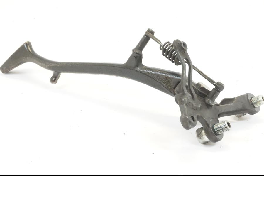 Snett uppifrån på Sidostöd från en Suzuki GSX-R 1000 -2007 motorcykel.