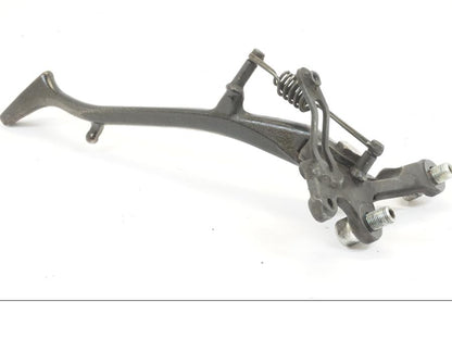 Snett uppifrån på Sidostöd från en Suzuki GSX-R 1000 -2007 motorcykel.