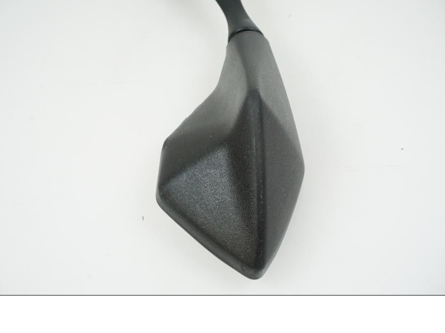 Vänster sida på Backspegel från en Kawasaki Z 1000 SX -2013 motorcykel.