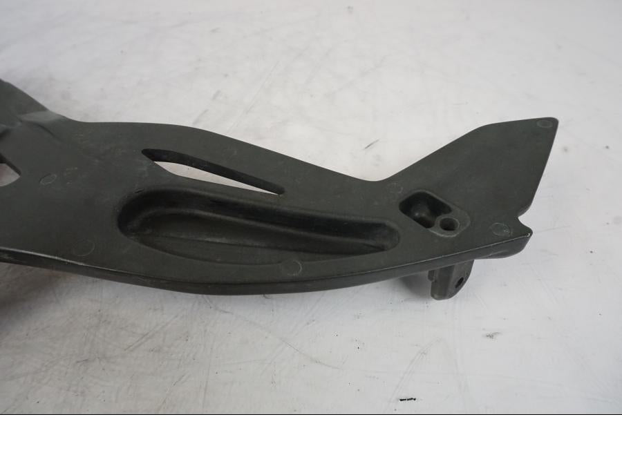 Extrabild2 på Fotpinnefäste från en Kawasaki ER-6N -2008 motorcykel.