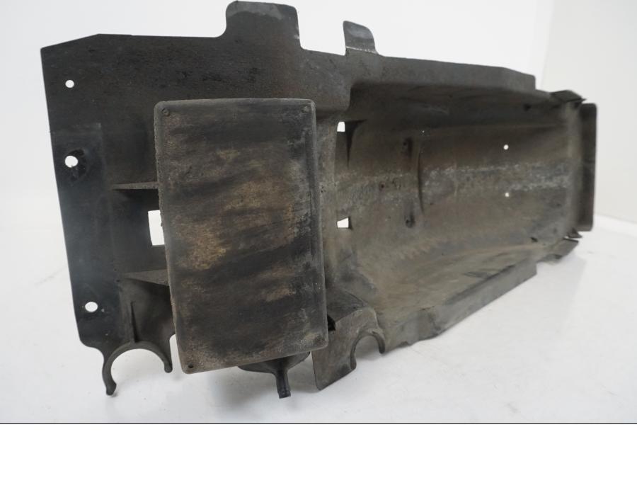 Extrabild2 på Undertail från en Kawasaki ZZR 1100 -1994 motorcykel.