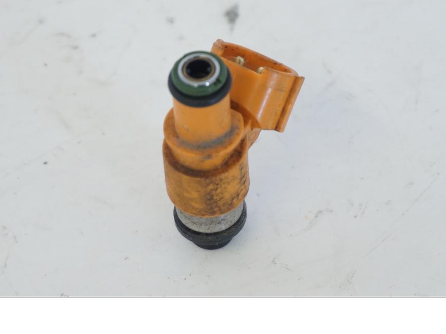 Snett uppifrån på Spridare från en Honda SH 300 A -2011 scooter.