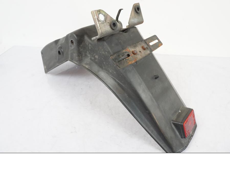 Höger sida på Bakskärm från en Suzuki GSX 550 EF -1985 motorcykel.