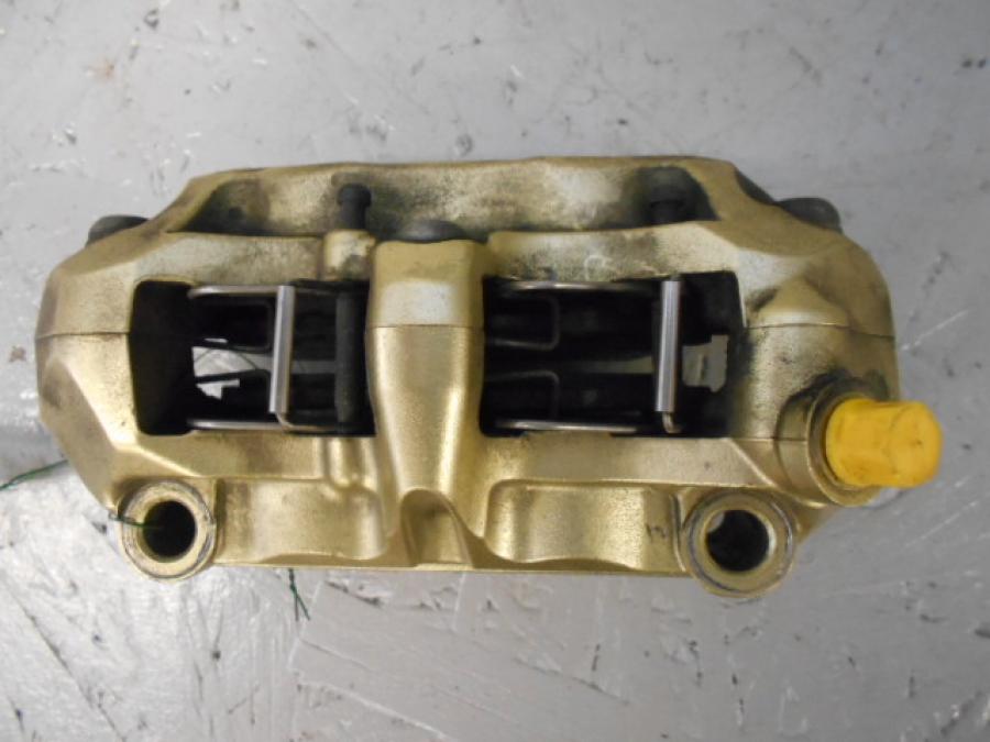 Höger sida på Bromsok från en Aprilia RSV 1000 R Tuono -2006 motorcykel.