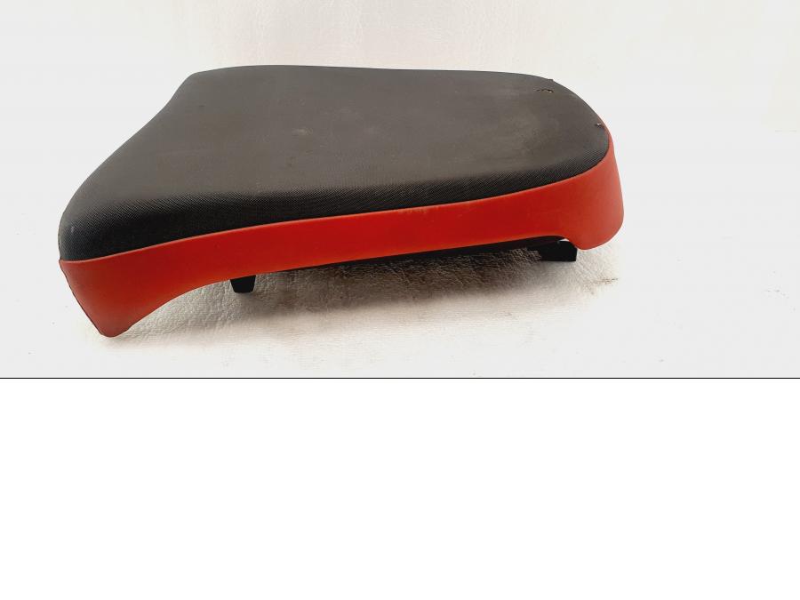 Baksidan på Sadel från en BMW R 1200 GS -2006 motorcykel.