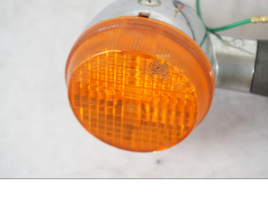 Baksidan på Blinkers från en Honda VT 600 C -1998 motorcykel.