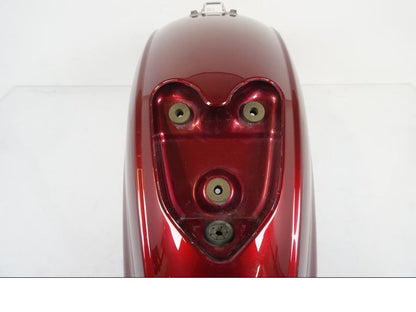 Vänster sida på <p>Bakskärm till Kawasaki VN 1700 Classic Tourer.</p>

<p>Mindre skavanker finns se bilder.</p> motorcykel.