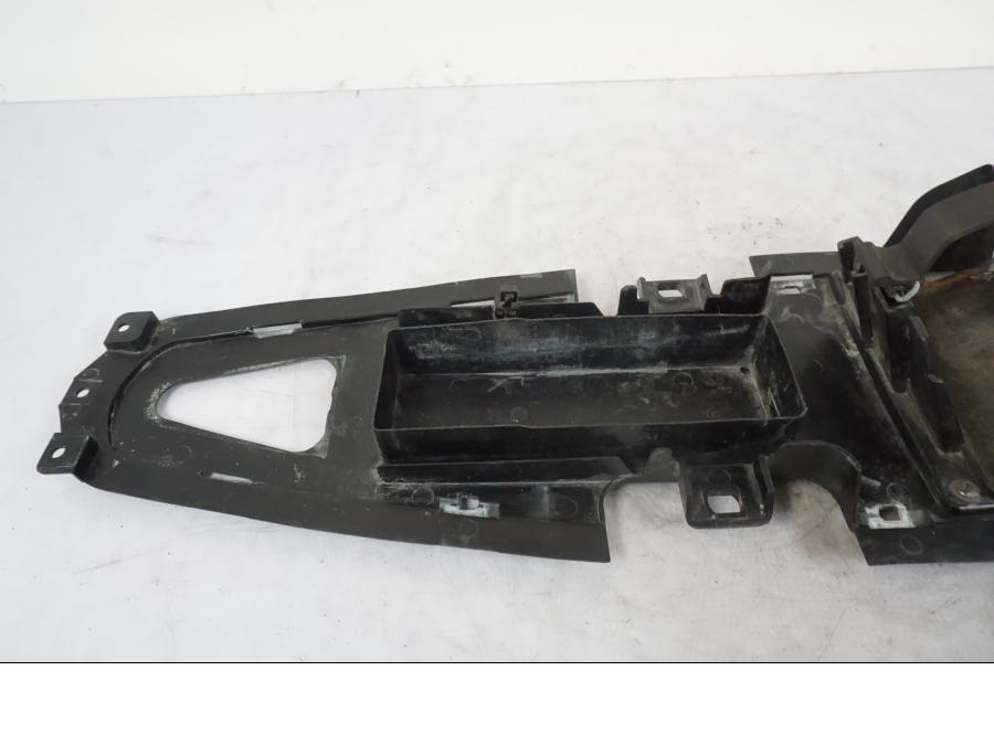 Extrabild1 på Undertail från en Yamaha YZF-R 125 -2008 motorcykel.