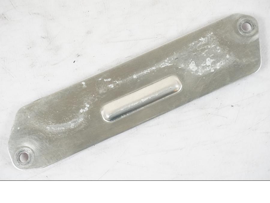 Framsidan på Luftburkskåpa från en Kawasaki ZZ-R 1400 -2009 motorcykel.