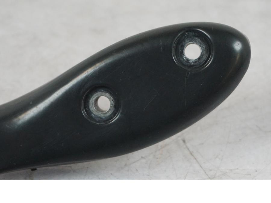 Höger sida på Backspegelfäste från en Triumph Daytona 955I -2000 motorcykel.