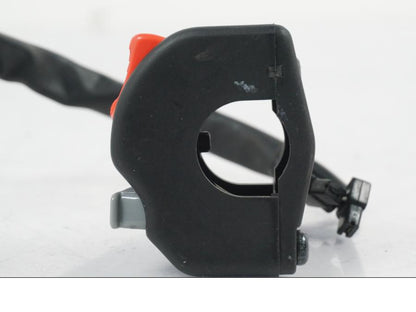 Extrabild3 på Styrelreglage från en Yamaha YZF 1000 R1 -2007 motorcykel.