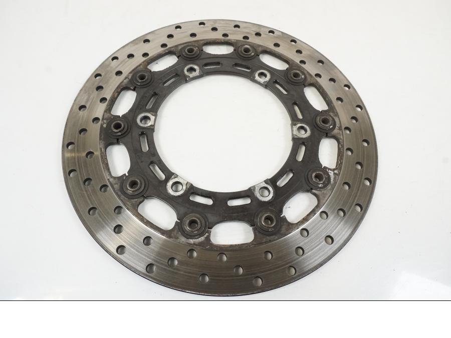 Baksidan på Bromsskiva från en Yamaha BT 1100 -2003 motorcykel.
