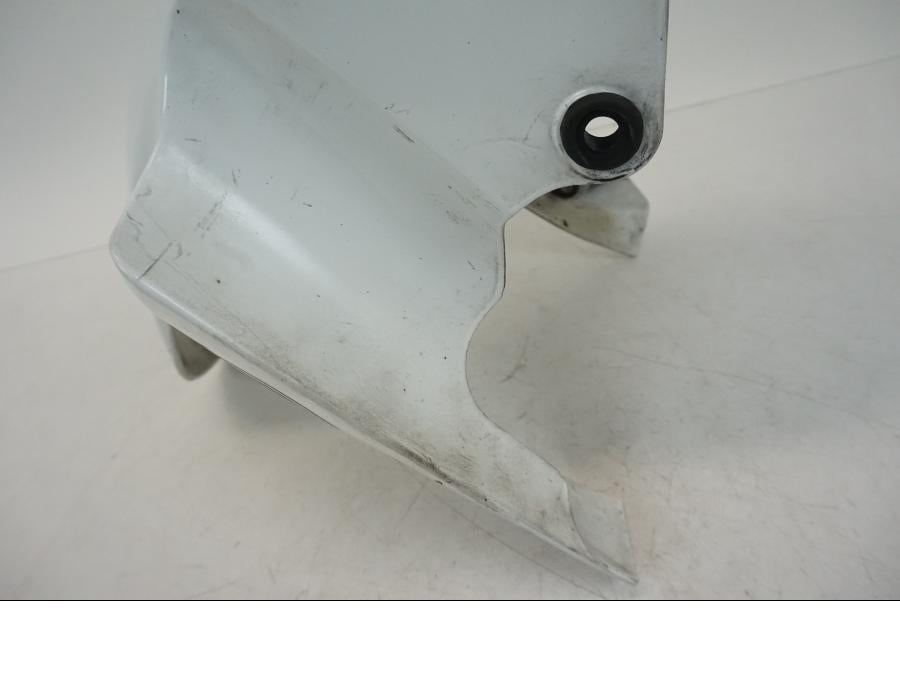 Extrabild4 på Framskärm från en Yamaha YZF 1000 R1 -2004 motorcykel.