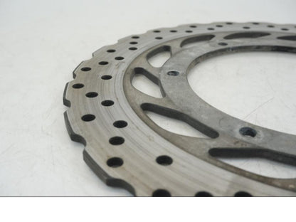 Baksidan på Bromsskiva från en Yamaha XT 1200 A -2010 motorcykel.