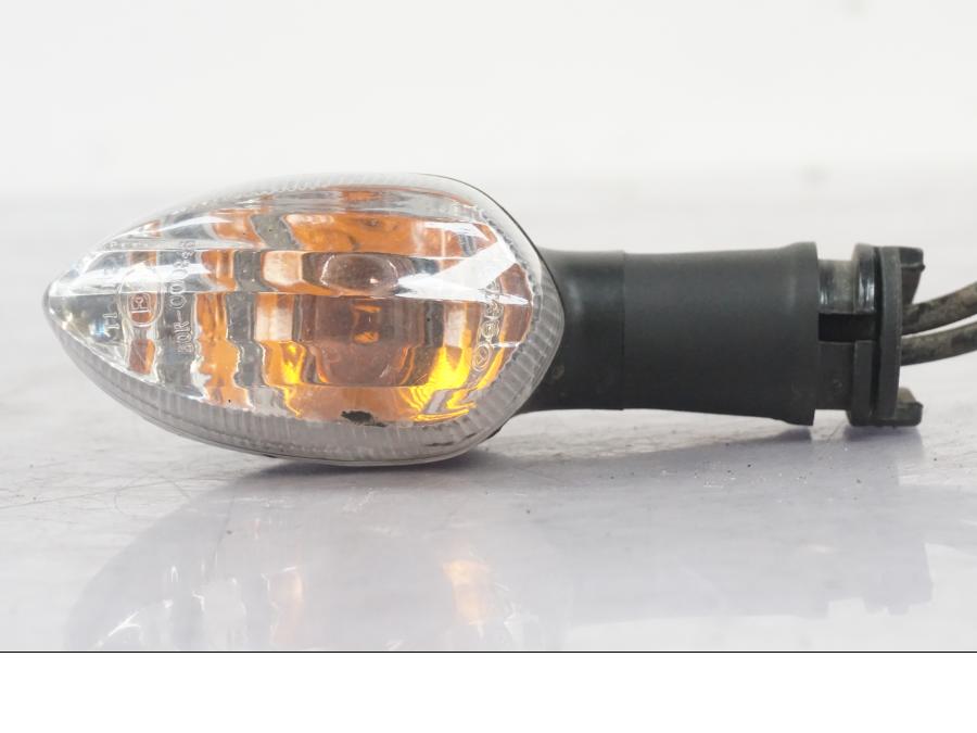 Baksidan på Blinkers från en Yamaha MT-09 -2016 motorcykel.