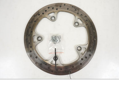 Framsidan på Bromsskiva från en BMW R 1250 GS -2021 motorcykel.