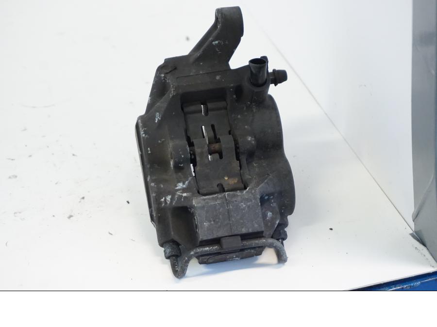 Extrabild2 på Bromsok från en Yamaha YZF 1000 R -1997 motorcykel.