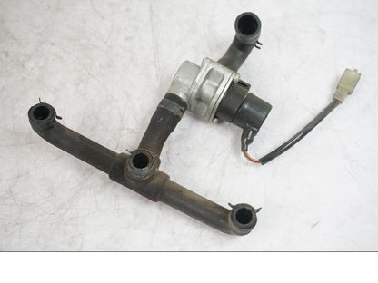 Framsidan på Second Air från en Triumph Tiger -2009 motorcykel.