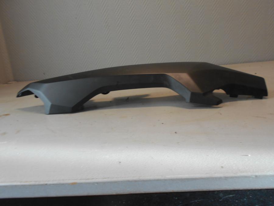 Baksidan på Bakvinge från en Honda NC 750 S -2017 motorcykel.