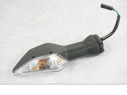 Framsidan på Blinkers från en Kawasaki Z 900 -2019 motorcykel.