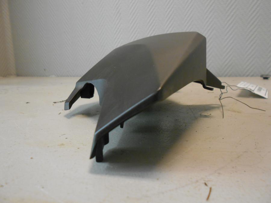 Höger sida på Bakvinge från en Honda NC 750 S -2017 motorcykel.