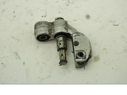 Framsidan på Fotpinnefäste från en Suzuki GSX 1100 EF -1985 motorcykel.