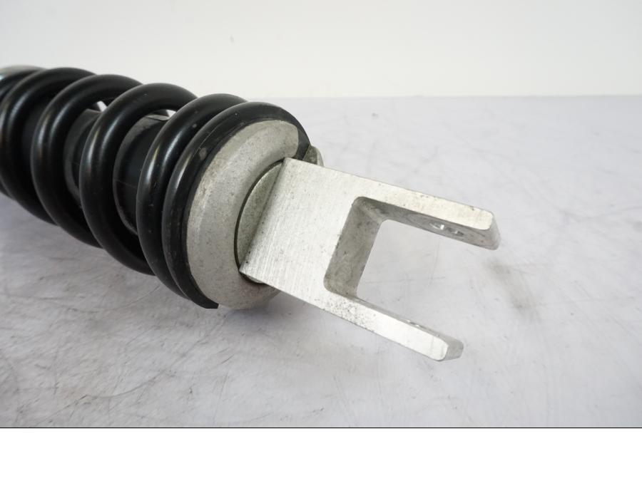 Höger sida på Stötdämpare från en Kawasaki Z 800 -2014 motorcykel.