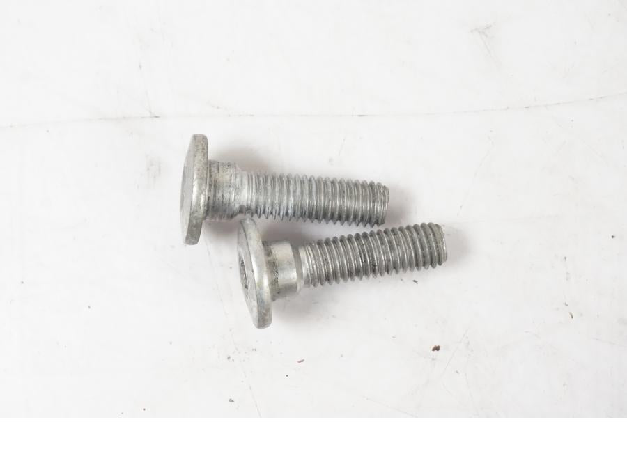 Baksidan på Fotpinne från en Kawasaki ZZ-R 1400 -2009 motorcykel.