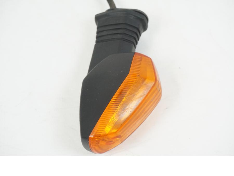 Höger sida på Blinkers från en Suzuki GSX-R 1000 -2003 motorcykel.