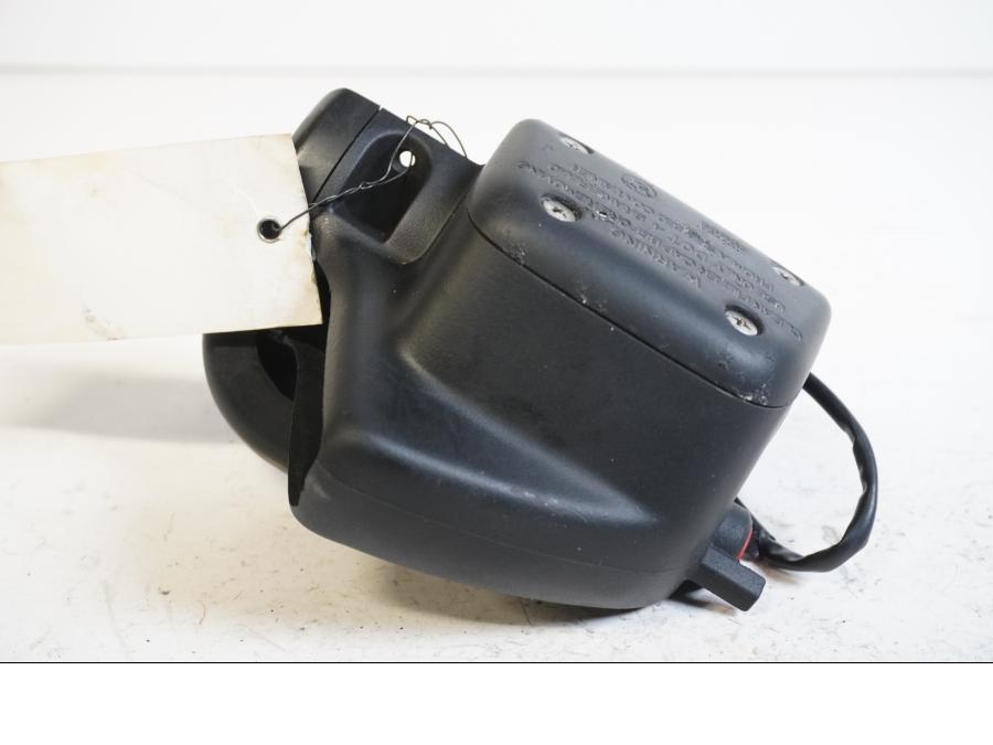 Framsidan på Bromshuvudcylinder från en BMW R 850 R -2004 motorcykel.