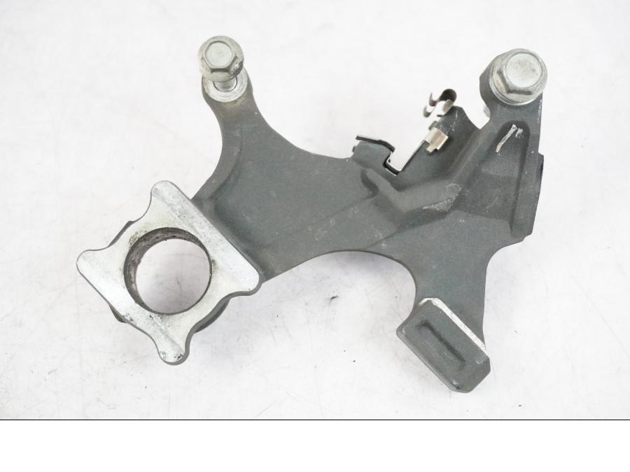 Snett uppifrån på Bromsoksfäste från en Suzuki GSX-R 1000 -2008 motorcykel.