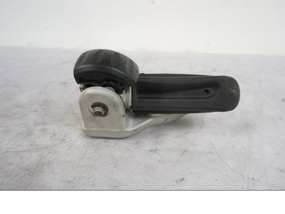 Baksidan på Fotpinne från en KTM 690 Duke -2014 motorcykel.