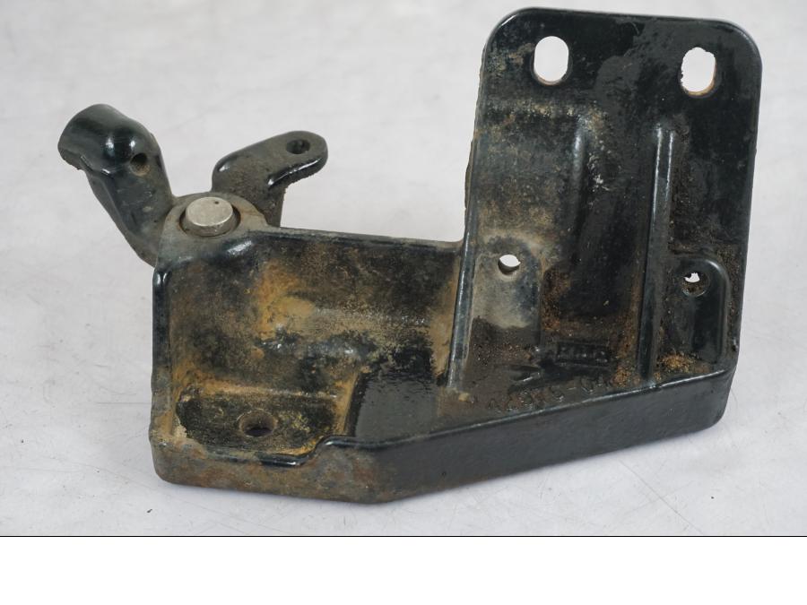 Framsidan på Bromslänkage från en H-D Sportster 883 XL -2007 motorcykel.