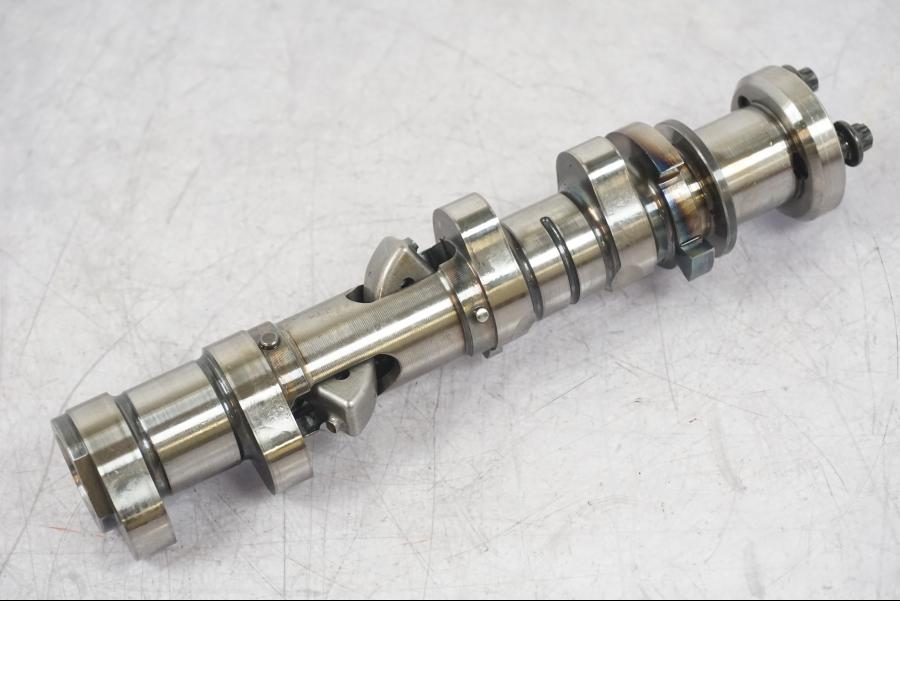 Extrabild4 på Kamaxel från en BMW F 750 GS -2020 motorcykel.