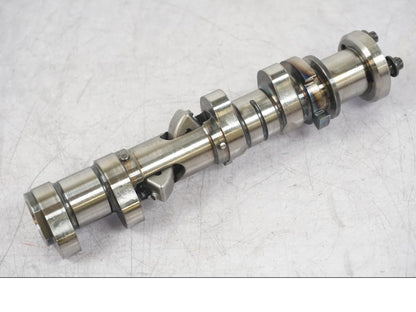 Extrabild4 på Kamaxel från en BMW F 750 GS -2020 motorcykel.