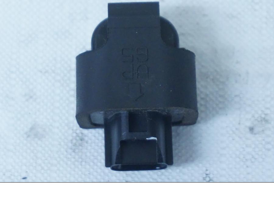 Framsidan på Tilt Sensor från en Kawasaki Ninja 650 -2018 motorcykel.