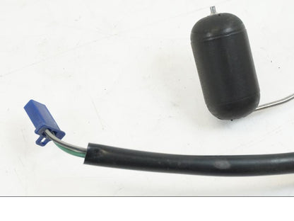 Höger sida på Bensinmätare från en Honda VFR 800 -2003 motorcykel.