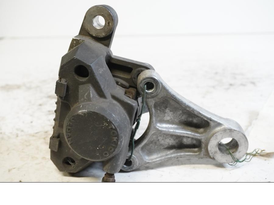 Höger sida på Bromsok från en Suzuki GSX 600 F -2000 motorcykel.