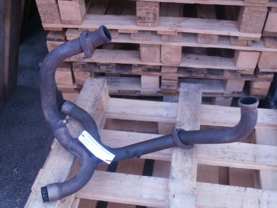 Baksidan på Grenrör från en Ducati Monster 600 -1998 motorcykel.